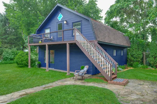 7575 Biddulph ST, Lambton Shores, ON N0M 2L0