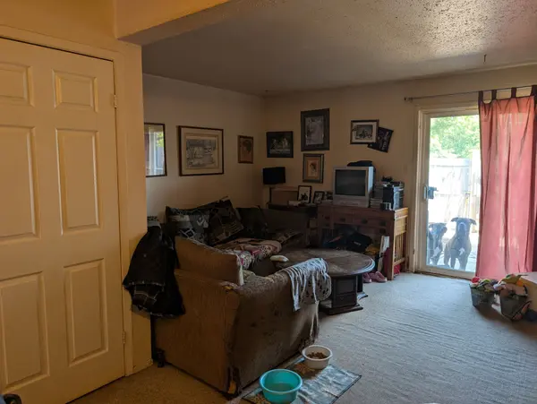 1767 Dondale ST #58, Cyrville - Carson Grove - Pineview, ON K1B 5H7