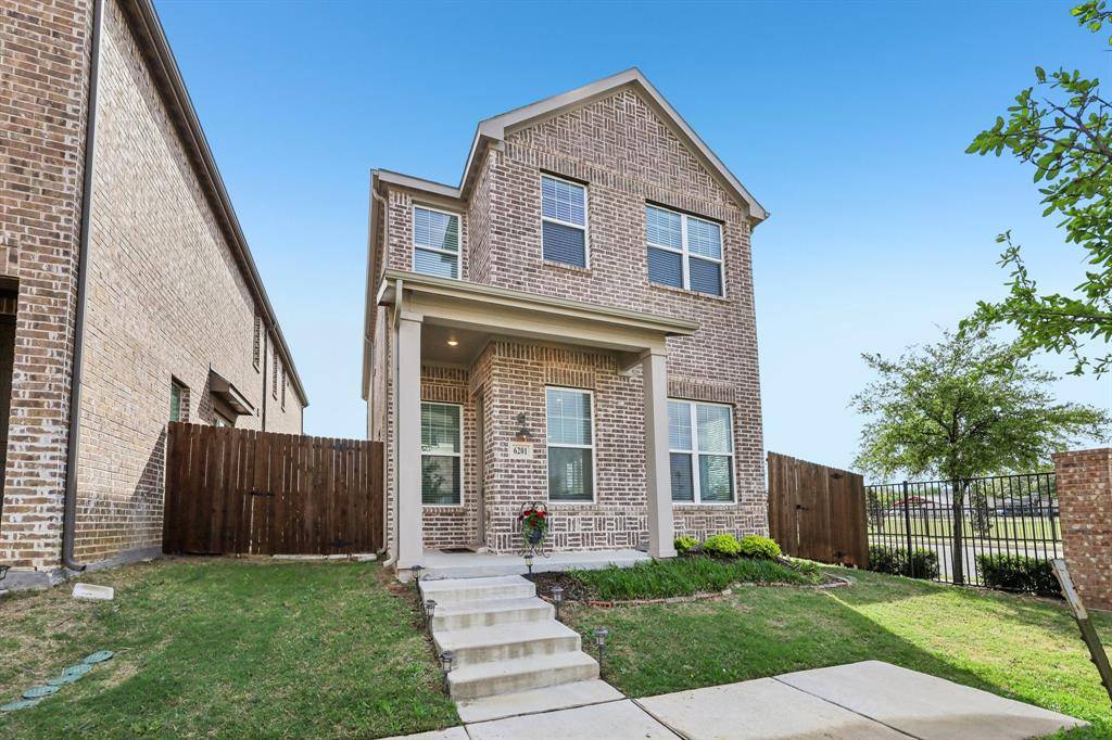 6201 Queens Path, North Richland Hills, TX 76180