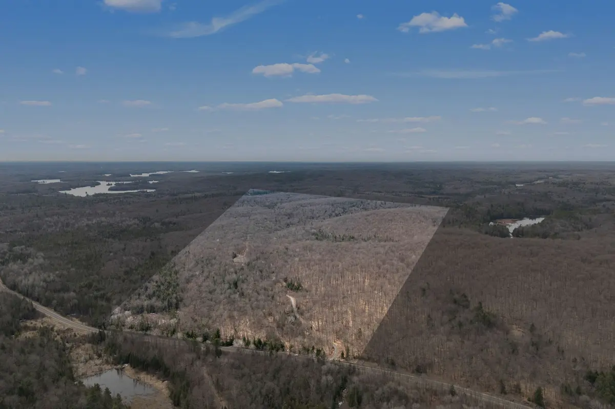 2075 Dyno RD, Highlands East, ON K0L 1C0