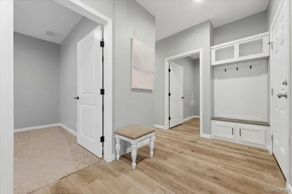 4332 Bridgeport CT, Inkster, MI 48141