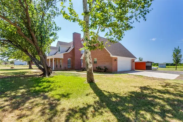 9879 W Highway 199, Poolville, TX 76487