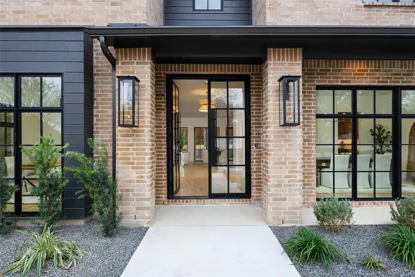 6414 Blanch Circle, Dallas, TX 75214