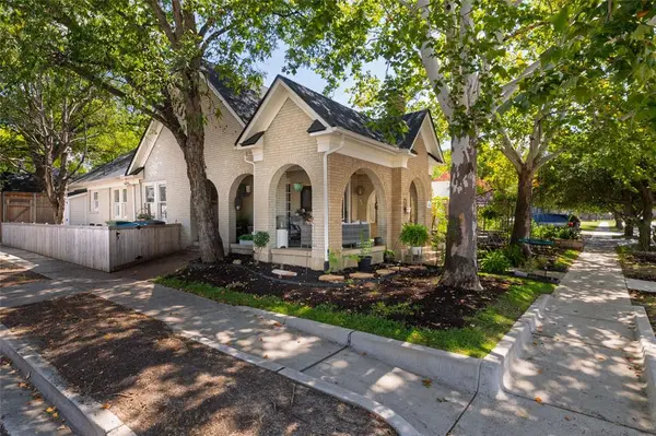 1401 5th Avenue, Fort Worth, TX 76104