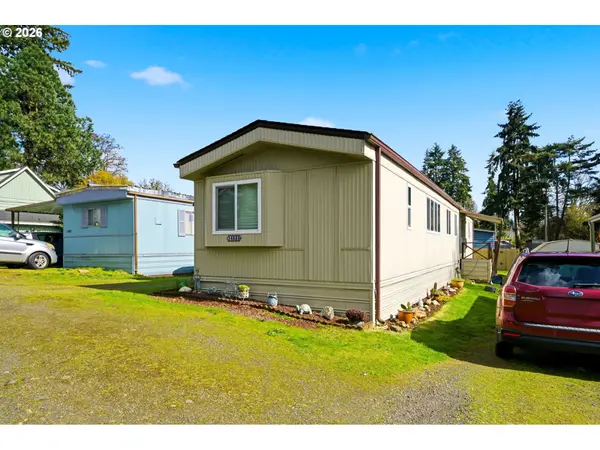 34888 Aster LN, Deer Island, OR 97054