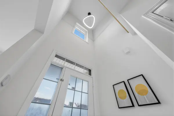 52 Victoria Wood AVE, Markham, ON L6E 1K1