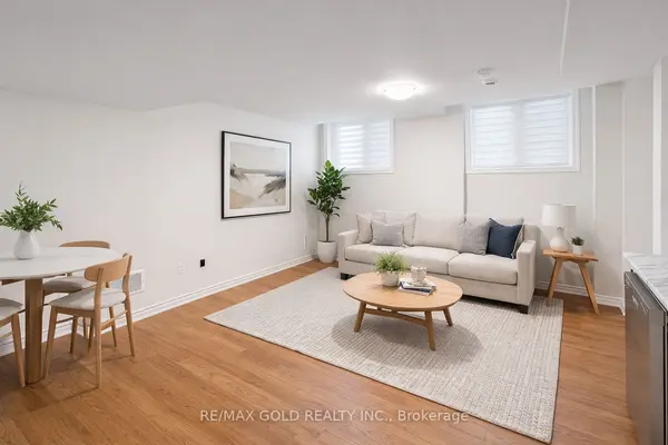 24 Hylton DR #Bsmt, Barrie, ON L9J 0W5