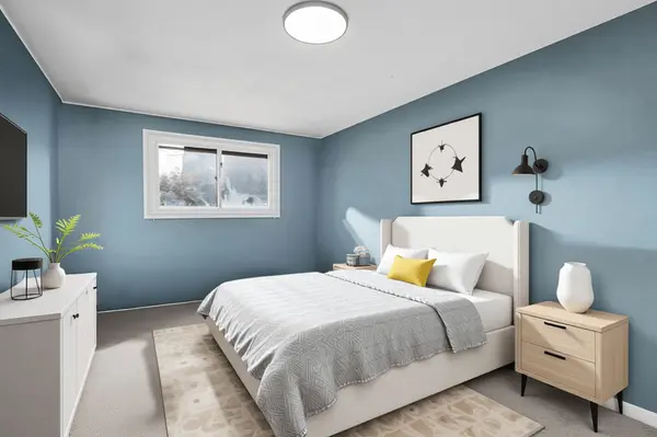 925 Francis RD, Burlington, ON L7T 3Z1