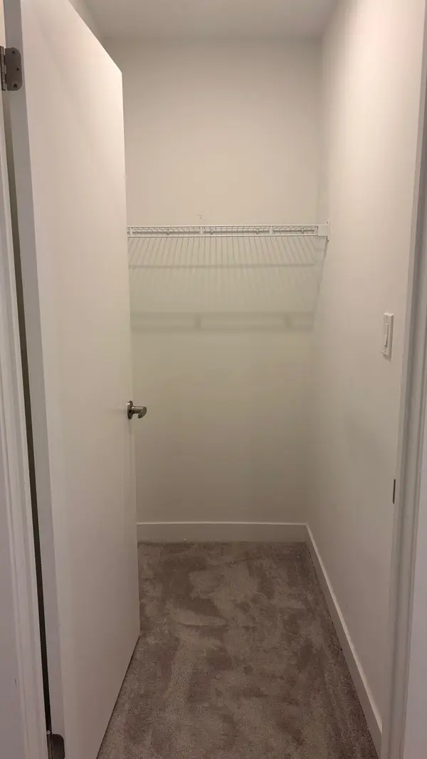 3166 Lotus Common, Burlington, ON L7M 2A9