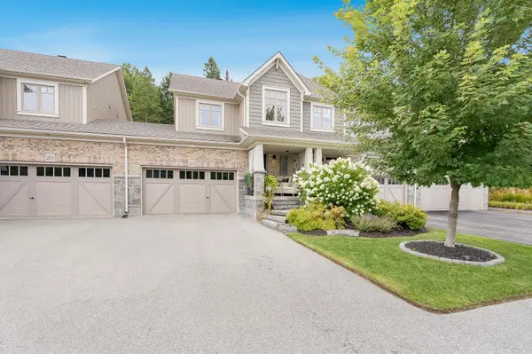 22 Spalding CRES, Huntsville, ON P1H 1C8