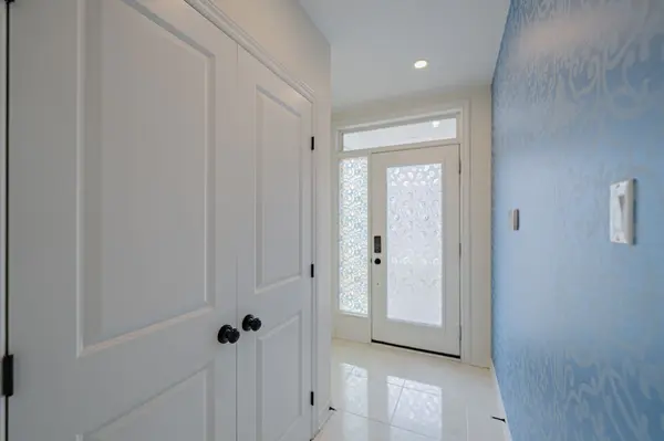 1882 Maple Grove RD, Stittsville - Munster - Richmond, ON K2S 0W4