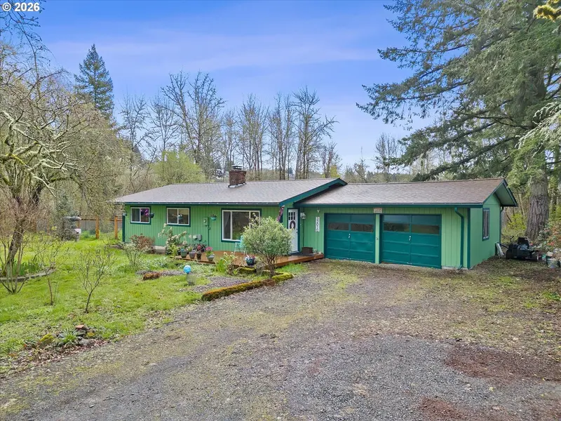 32010 SE HINMAN AVE, Estacada, OR 97023