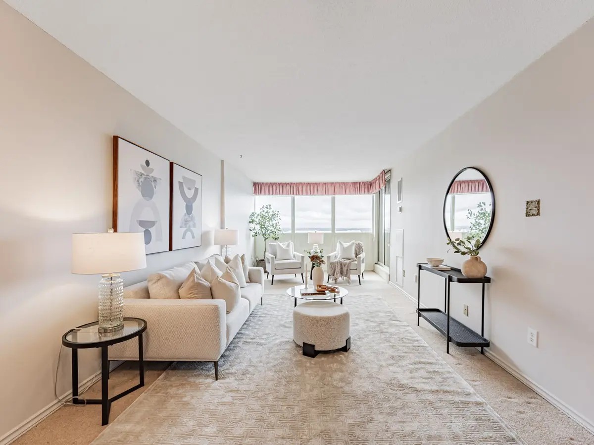 44 Falby CT #1711, Ajax, ON L1S 3L1