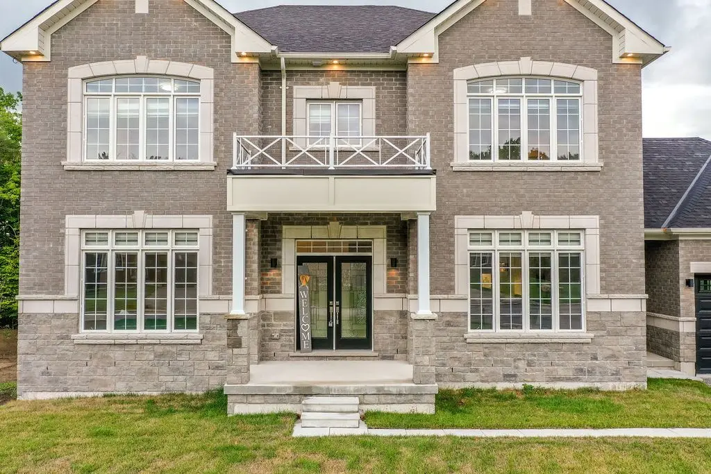 8 Forest Heights CT, Oro-medonte, ON L0L 2E0