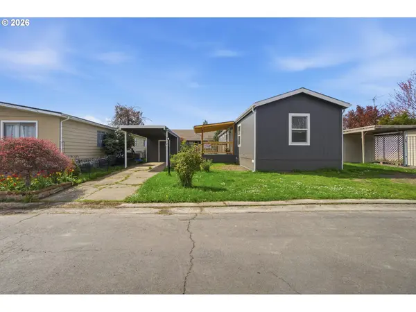 1103 N SPRINGBROOK RD ##37, Newberg, OR 97132