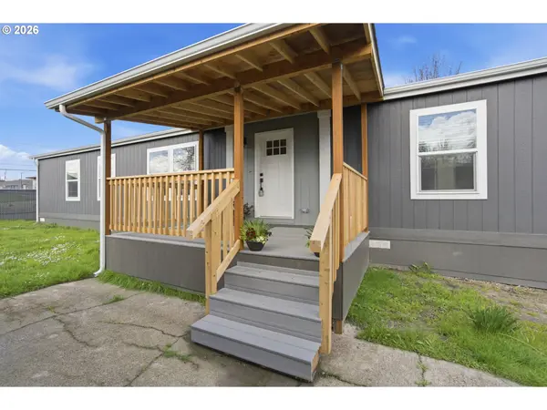 1103 N SPRINGBROOK RD ##37, Newberg, OR 97132