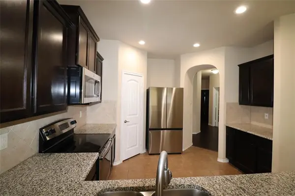 14205 Bay Mare Way, Fort Worth, TX 76052