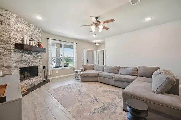 432 Cedar Elm Lane, Nevada, TX 75173