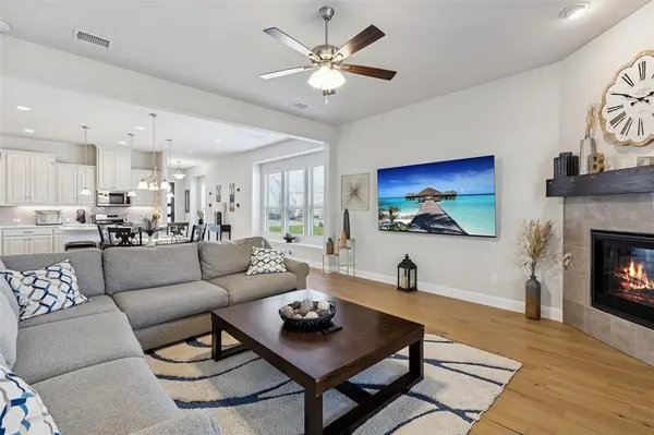 3816 Lochwood Drive, Rowlett, TX 75088