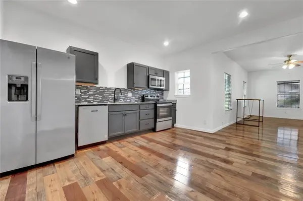 5101 Humbert Avenue, Fort Worth, TX 76107