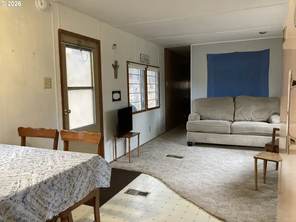 361 OAK PARK LN, Tygh Valley, OR 97063