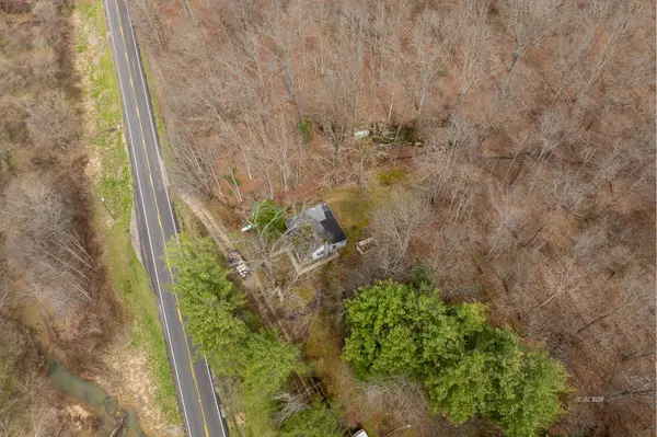 32900 St Rt 278, Mcarthur, OH 45651