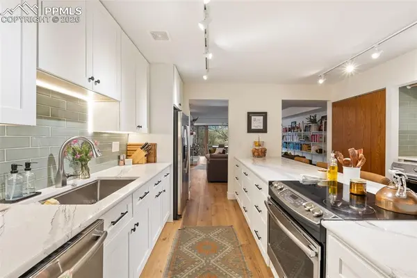 89 W Boulder ST, Colorado Springs, CO 80903