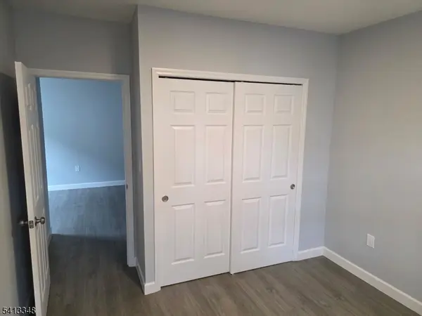 812 Bayway Ave #1A, Elizabeth City, NJ 07202