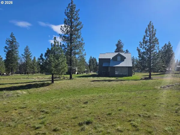271 S FAIRWAY  A RD, Tygh Valley, OR 97063