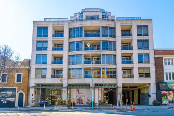 1430 Yonge ST #411, Toronto C02, ON M4T 1Y6