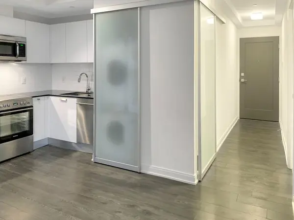 42 Charles ST E #2710, Toronto C08, ON M4Y 0B7