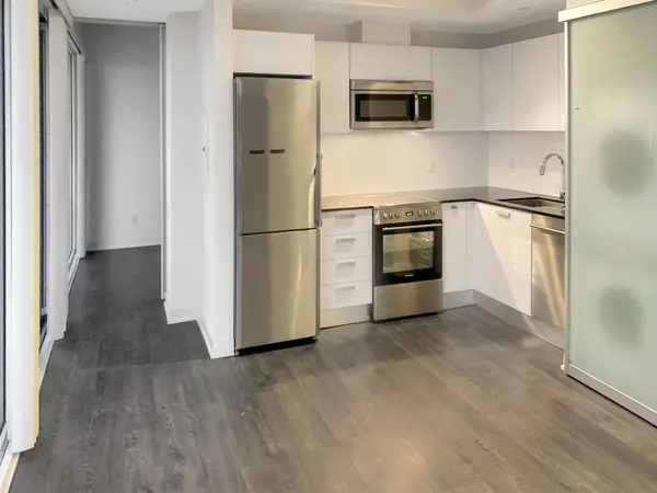 42 Charles ST E #2710, Toronto C08, ON M4Y 0B7