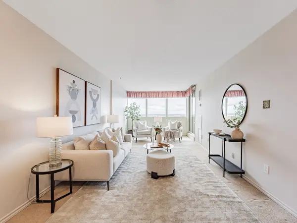 44 Falby CT #1711, Ajax, ON L1S 3L1