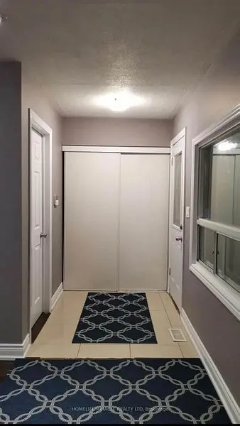 121 McMurchy AVE S, Brampton, ON L6Y 1Z1