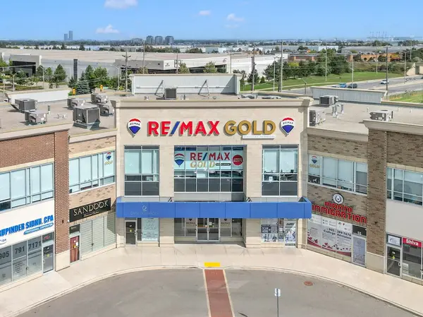 2720 North Park DR #47-48, Brampton, ON L6S 0E9