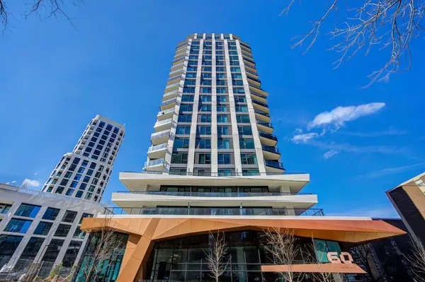 60 Central Park Roadway N/A #1710, Toronto W08, ON M9A 0E6