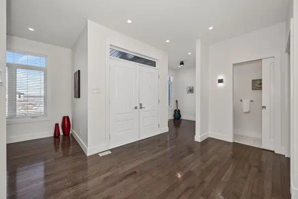 19 Synergy WAY, Kanata, ON K2W 0K3