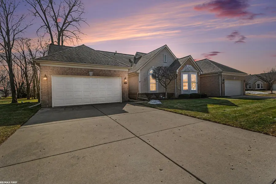 4161 Paisley DR, Sterling Heights, MI 48314