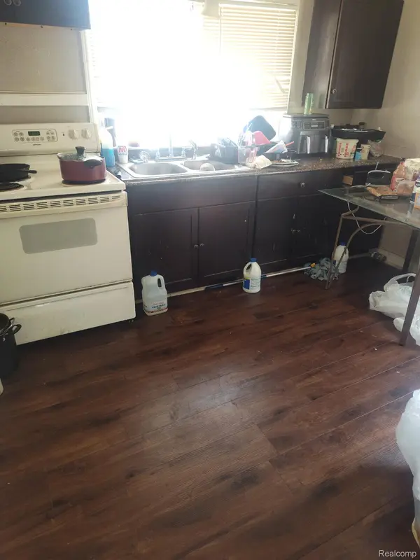 344 N Perry ST, Pontiac, MI 48342