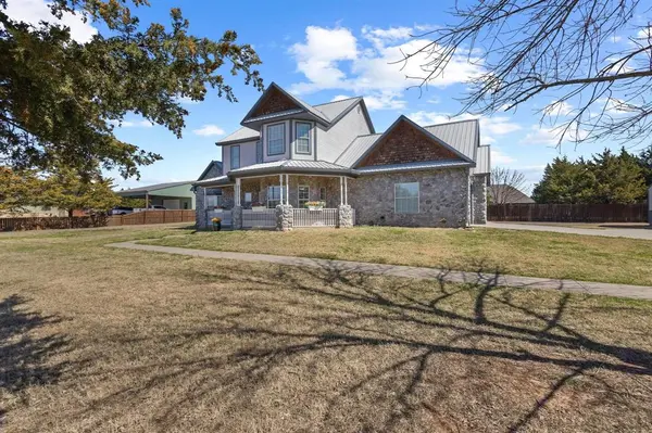 496 Brandon Way, Pottsboro, TX 75076