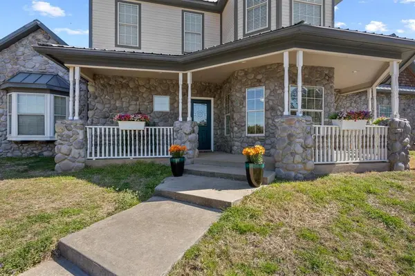 496 Brandon Way, Pottsboro, TX 75076