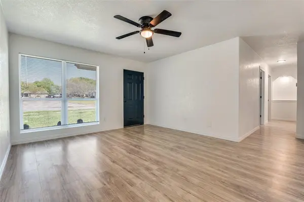 4625 Kyle Drive, Balch Springs, TX 75180