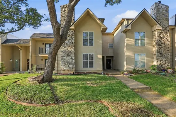 9486 Timberleaf Drive, Dallas, TX 75243