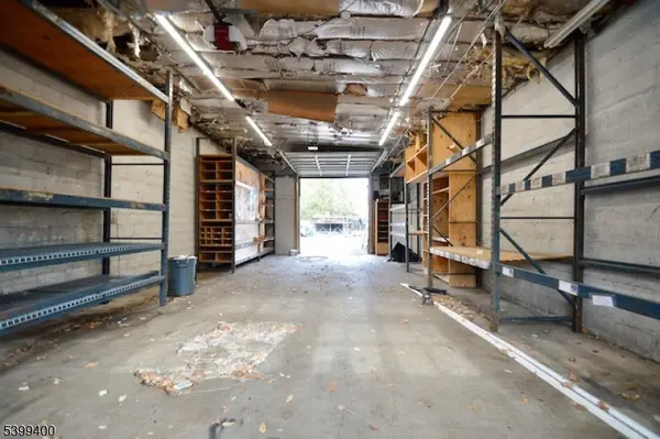 17 Ogden St, Chatham Boro, NJ 07928