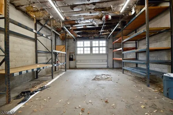 17 Ogden St, Chatham Boro, NJ 07928