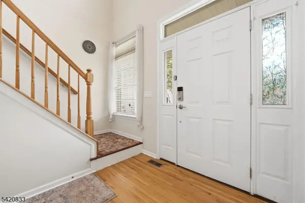 67 Rhyan Dr, Parsippany-troy Hills Twp., NJ 07054