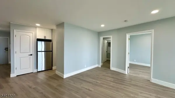 1 Claridge Dr #1000, Verona Twp., NJ 07044