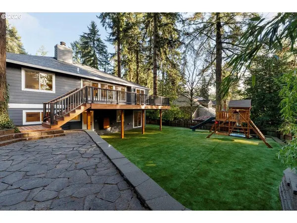 4188 COBB WAY, Lake Oswego, OR 97035