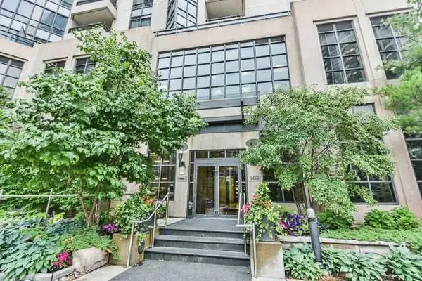 500 Doris AVE #820, Toronto C14, ON M2N 0C1
