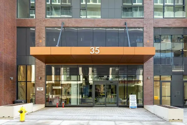 35 Tubman AVE #620, Toronto C08, ON M5A 0T1